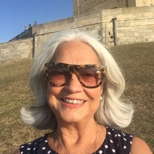 Meet your Posher, Marietta